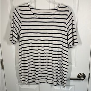 J Jill Pima slub scoop neck side-slit tee navy and white striped size medium